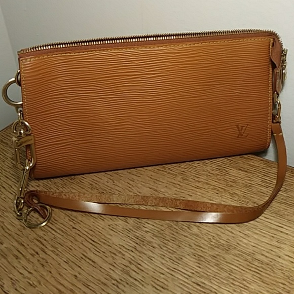 LOUIS VUITTON EVENING mini bag - Picture 5 of 7